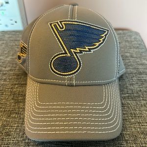 St. Louis Blues NHL fitted hat